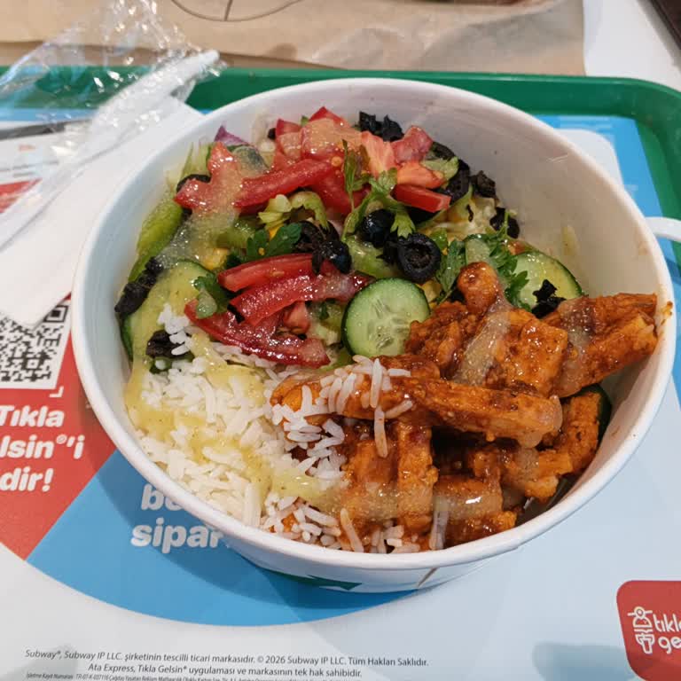 Subway’da Menü Görseli Ve Gelen Porsiyon Arasındaki Çarpıcı Uyuşmazlık