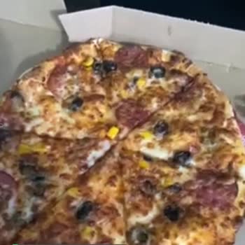 Domino's Pizza Çok Kötü Bir Pizza!