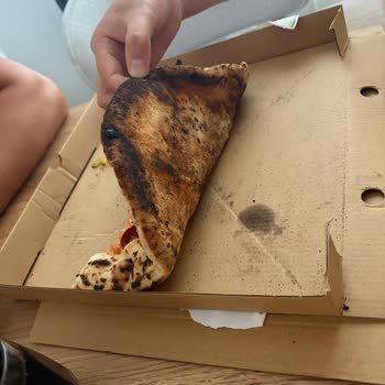 Yanmış Pizza Sorunu İçin Tam İade Talebi
