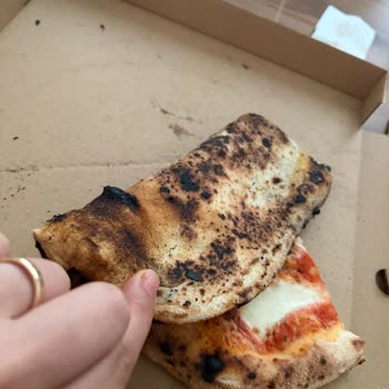 Yanmış Pizza Sorunu İçin Tam İade Talebi