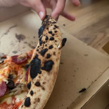 Yanmış Pizza Sorunu İçin Tam İade Talebi