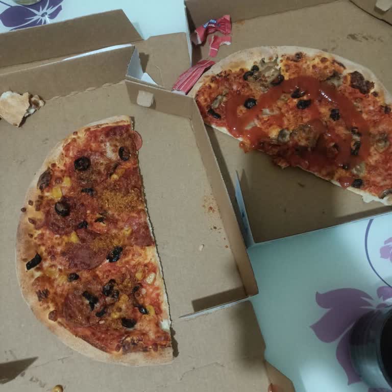 Nazilli Domino’s Şubesinde Yanlış Pizza Ve Soğuk, Malzeme Eksik Ürün Şikayeti