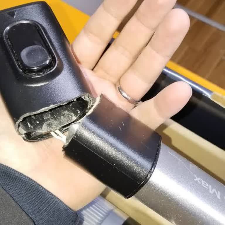 Philips Dikey Süpürge Boru Bağlantısının Garanti Sonrası Kronik Kırılma Sorunu