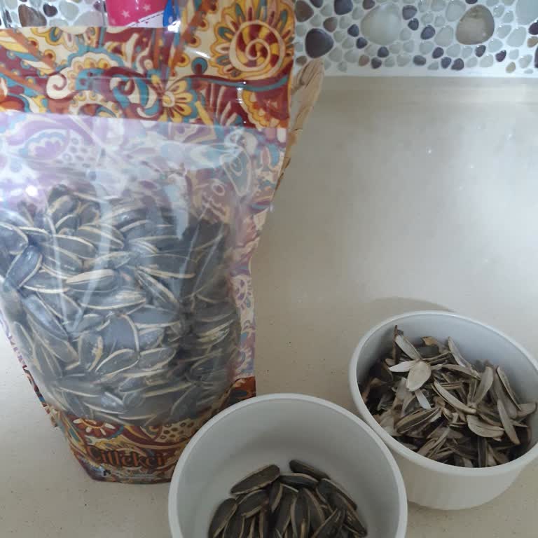 Çorum Çitlekçi Şubesinde Çekirdek Kabuğunun Aşırı Yapışkanlığı Ve Hijyen Sorunu
