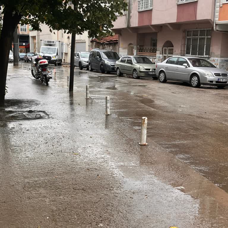 Karacabey Yolları Yağmurda Boğuluyor: Altyapı Sorunu