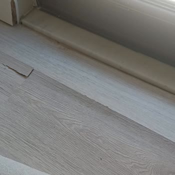 Roma Model Laminat Parkelerde Kısa Sürede Kabarma Ve Üretici Açıklamasına İtiraz