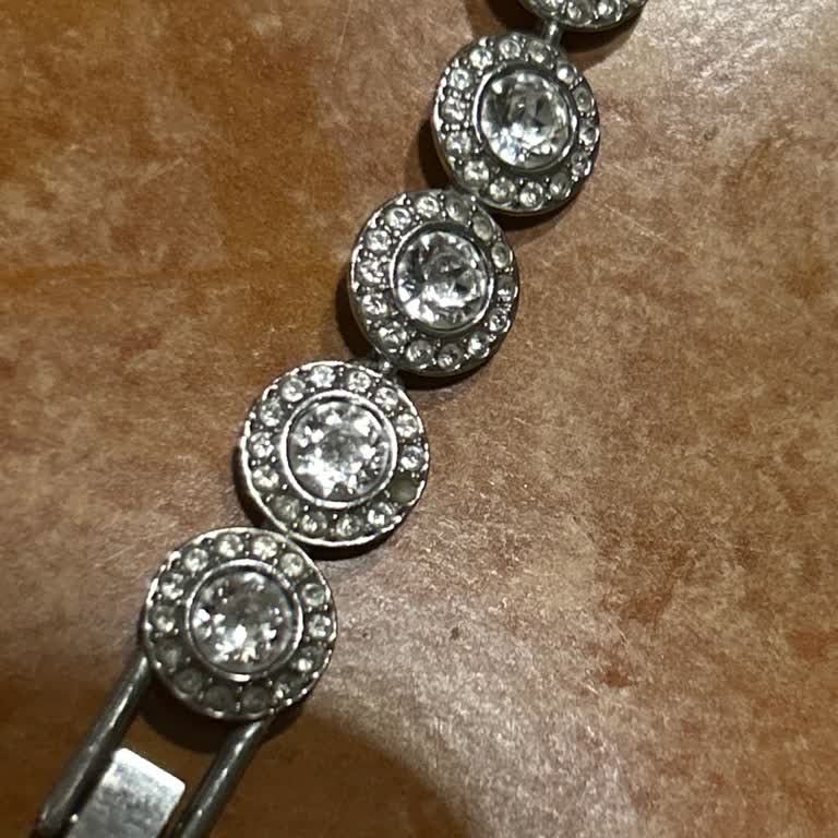 Swarovski Bileklik Garantisi Kapsamında Değişim Reddi