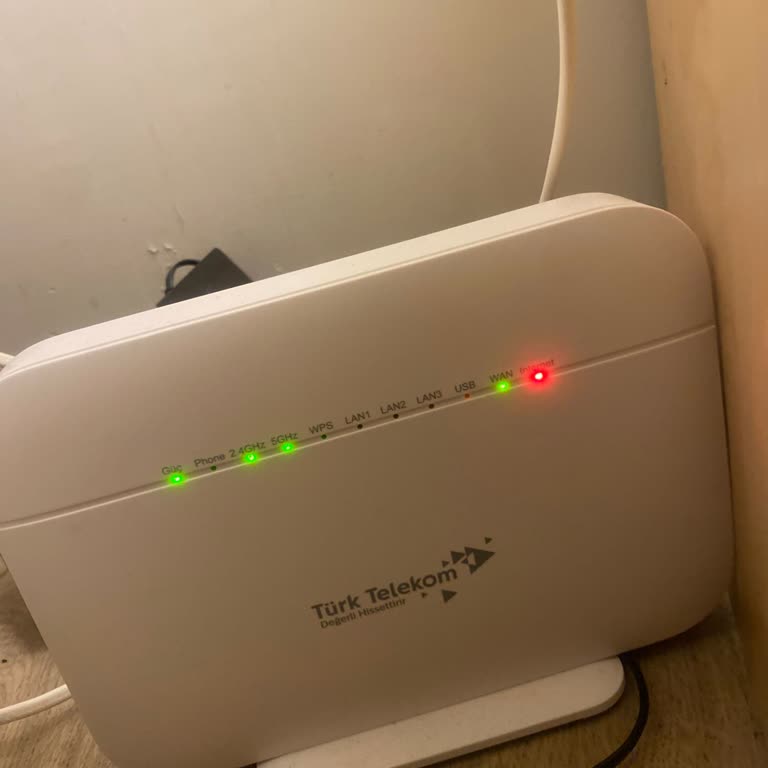İki Haftadır Çalışmayan İnternet Ve 7.000 TL Cayma Bedeli