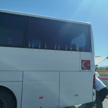 Motor Arızası Ve Eksik Güvenlik Ekipmanları Metro Turizm Otobüsünde Yolcuları Tehlikeye Attı