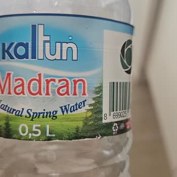 Kaltun Madran Şişe Suyunda Deterjan Tadına Ve Boya Lekesine Karşı Geri Çağırma Talebi