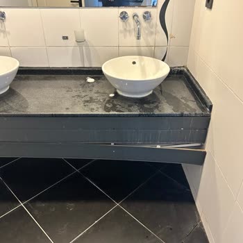 Oda Kilidi Arızası Ve Buzlu Klimanın Yol Açtığı Konaklama Sorunları Ve Çözüm Talebi