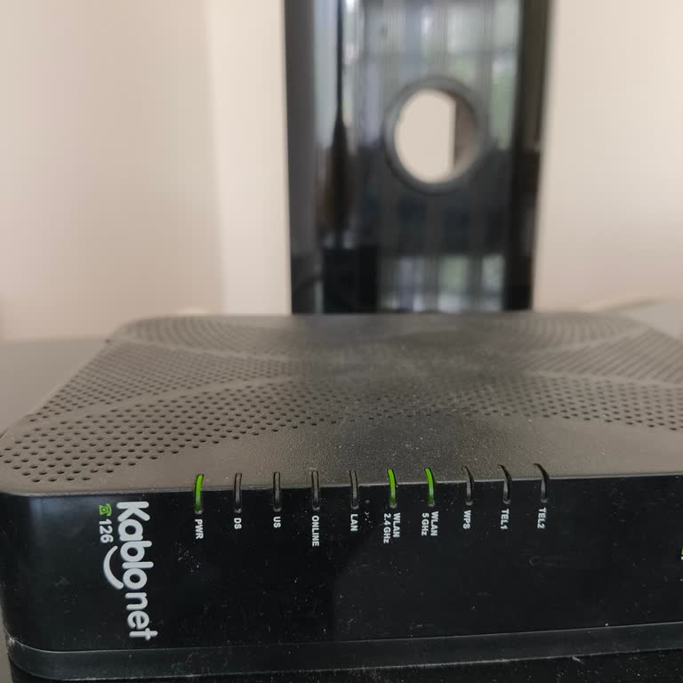 Sabit İnternet Bağlantısı Olmadan 7 Gün Kesinti Teknik Ekip Yanıtı Bekleniyor