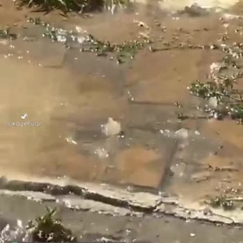 İstanbul Büyükşehir Belediyesi İSKİ Su Patlağı