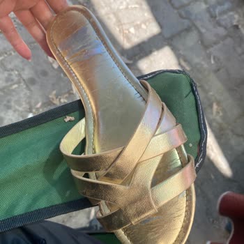 Alınan Terliğin İlk Gün Deforme Olması Ve Ücret İadesi Talebi