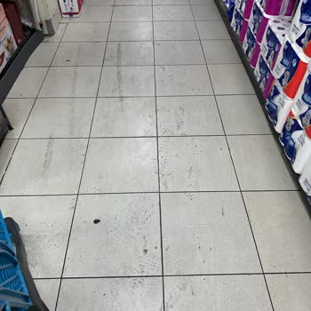 Kavacık A101 Şubesinde Hijyen Ve Düzen Kaosu