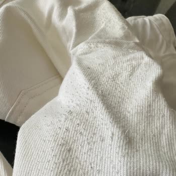 Mavi Pantolonun Üç Kullanımda Tüylenmesi Ve Kalıp Bozulması Red Kararıyla Sonuçlandı