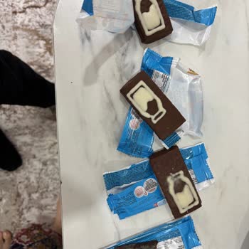 Küflü Çikolata Satışı Ve Geçmemiş Son Kullanma Tarihi Gıda Güvenliği Endişesi