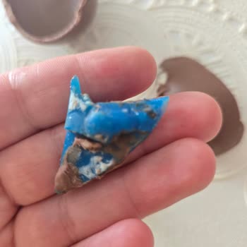 Çocukların Sağlığını Tehdit Eden Şölen Yumurtasındaki Plastik Parçalar