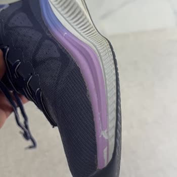Skechers Ayakkabısının Boyası Çabuk Soyuluyor, Değişim Talebi