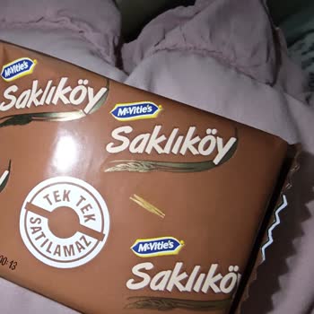McVitie's Saklıköy Kakaolu Bisküvisinde Tahta Çubuk Benzeri Yabancı Cisim Ve Boğaz Ağrısı