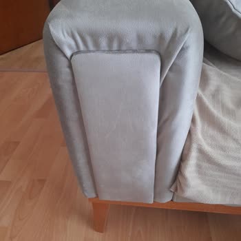 Çınar Mobilya (Sultanbeyli) Koltukların Kenarları Yırtık, Kumaşında Defolar Var