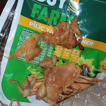 Doy Farm Döner Ürünün İçinde Kıl Ve Çiğ Tavuk Etleri Hijyen Ve Gıda Güvenliği İhlali