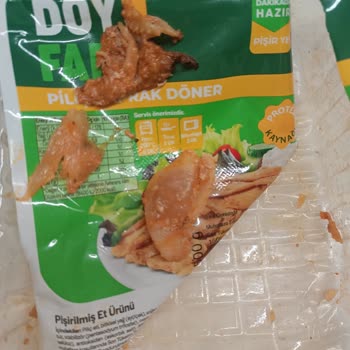 Doy Farm Döner Ürünün İçinde Kıl Ve Çiğ Tavuk Etleri Hijyen Ve Gıda Güvenliği İhlali
