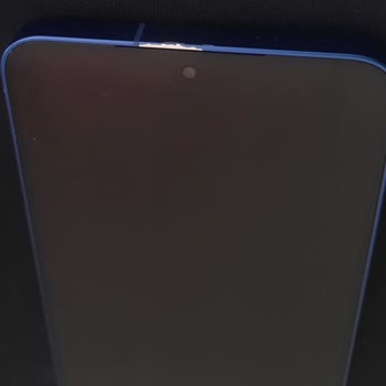 Samsung S25 Boya Dökülmesi Üretim Hatası İddiası Ve Ücretsiz Değişim Talebi