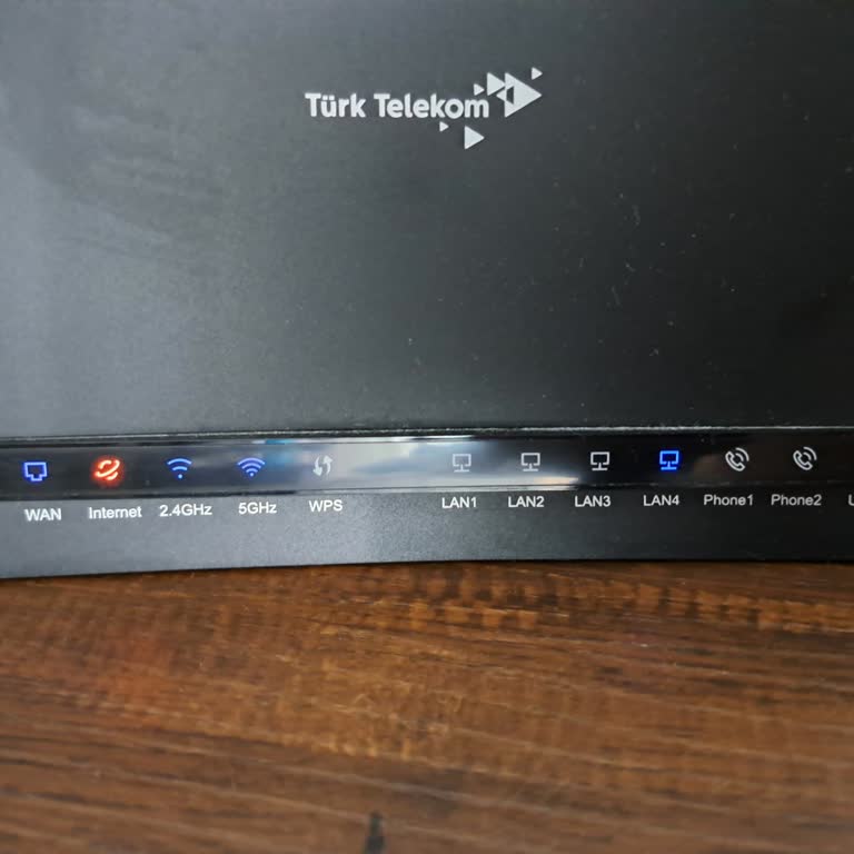 Türk Telekom Bir Aylık İnternet Ve Tivibu Kesintisi Ve Fatura Şikayeti