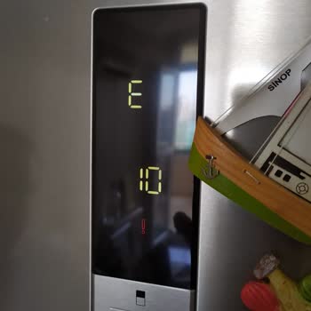 Vestel Onarılamaz Gaz Kaçağı Olan Buzdolabım İçin Ücretsiz Değişim Talebi