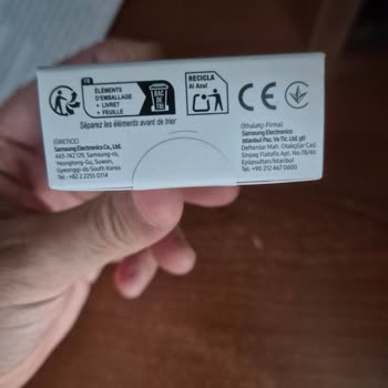 Vatan Bilgisayar Açılmamış Siyah Şarj Adaptörünün Değişimi