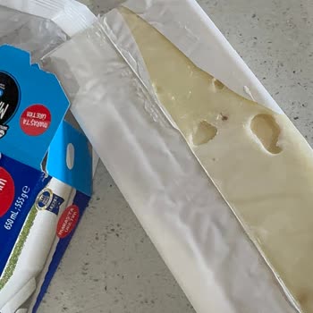 Dondurmanın İçinde Gizli Plastik Film Ve Bozulmuş Lezzet