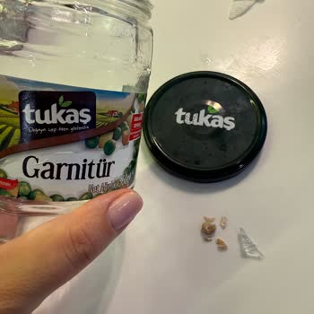 Cam Parçası Ve Deniz Kabuğu Bulunan Konserve Ürünü İçin Acil İnceleme Talebi
