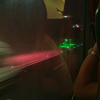 Arızalı Otobüsle Tünelde İki Saat Sıkışıp Kalmak Ve Tam İade Talebi