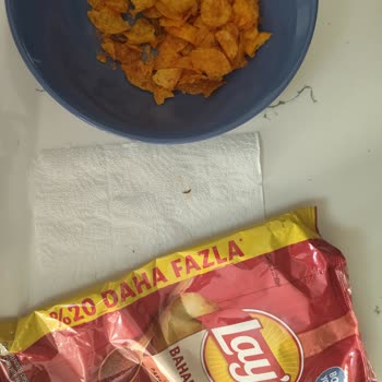 Lays Patates Cipsinde Kızarmış Kurt
