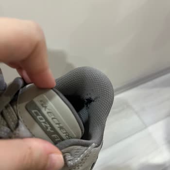 Skechers Ayakkabıda Kısa Sürede Topuk Astarı Yırtılması, İade Ve Değişim Talebi