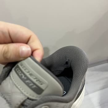 Skechers Ayakkabıda Kısa Sürede Topuk Astarı Yırtılması, İade Ve Değişim Talebi