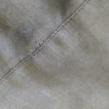 Mavi Mağazasındaki Keten Gömlekte Leke Ve Dikiş Hataları İçin Değişim Talebi