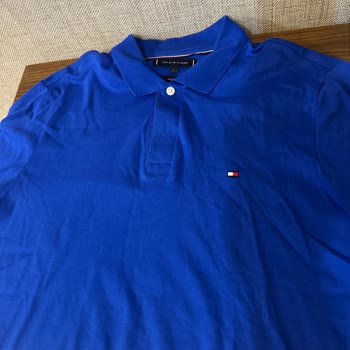 Tommy Hilfiger Tişörtlerde Hızlı Solma Ve Mağaza Reddiyle Hayal Kırıklığı