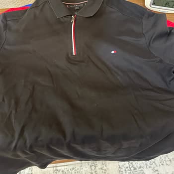 Tommy Hilfiger Tişörtlerde Hızlı Solma Ve Mağaza Reddiyle Hayal Kırıklığı