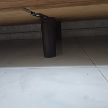 İstikbal Koltuk Takımında Çökme Ve Renk Atma, Servisin İhmali
