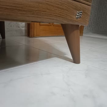 İstikbal Koltuk Takımında Çökme Ve Renk Atma, Servisin İhmali