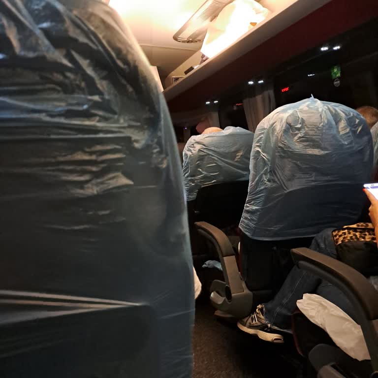 Islak Koltukta Uzun Yolculuk, Çözüm Sunulmayan Mağduriyet