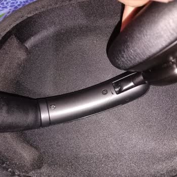 Soundcore Q30 Kulaklıkta Çanta İçinde Fiziksel Hasar Ve Servis Desteği Yokluğu
