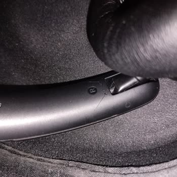 Soundcore Q30 Kulaklıkta Çanta İçinde Fiziksel Hasar Ve Servis Desteği Yokluğu