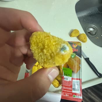 Küflü Migros Keskinoğlu Piliç Nugget Ürünü İçin Gıda Güvenliği Ve İade Talebi