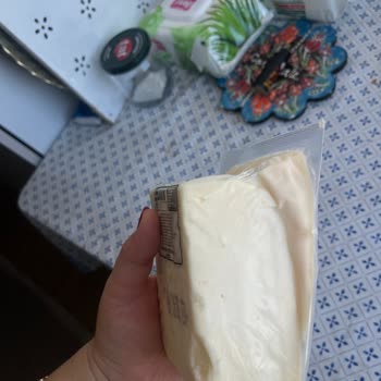 Küflü Peynir Ürünleri İçin Tam İade Ve Gıda Güvenliği Talebi