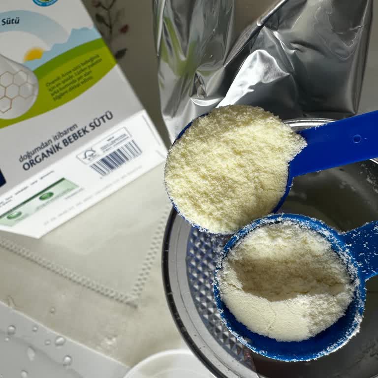 Bozuk Bebek Maması Nedeniyle Şiddetli Kusma Ve Geri Dönüşsüz İade Talebi