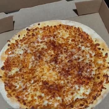 Domino's Pizza İstek Dışı Getirilen Yemek
