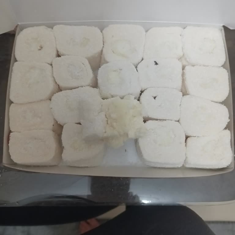 Kuzey Şekerleme Afyon Ekşimiş Lokumları Hediyelik Diye Satıyor
